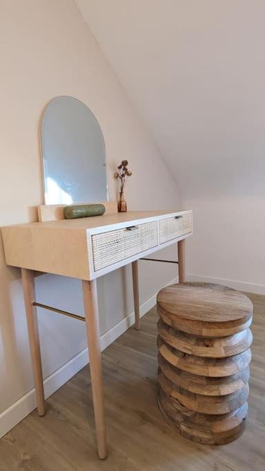 Appartement En Plein Coeur De 瓦讷 外观 照片